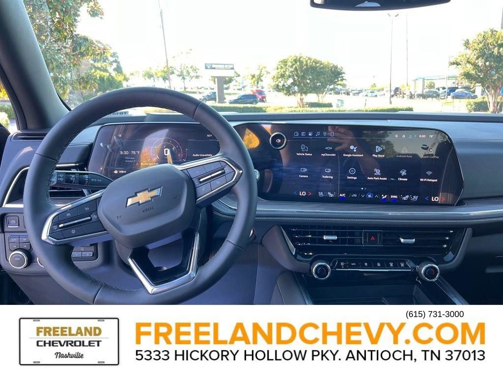 New 2026 Chevrolet Suburban Premier w/ Sun And Tow Package image 27