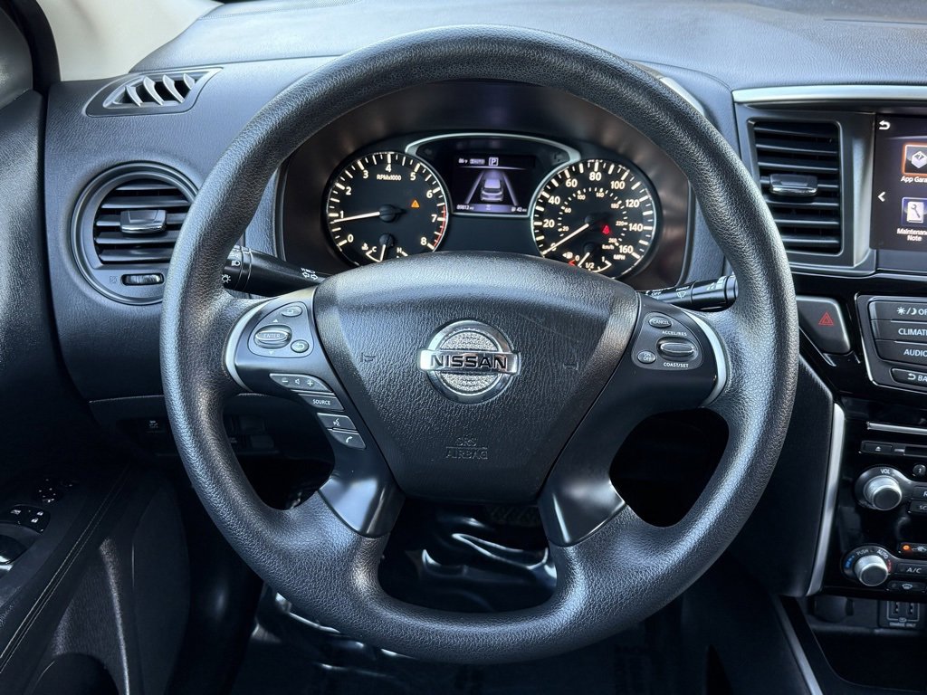 Used 2018 Nissan Pathfinder S image 29