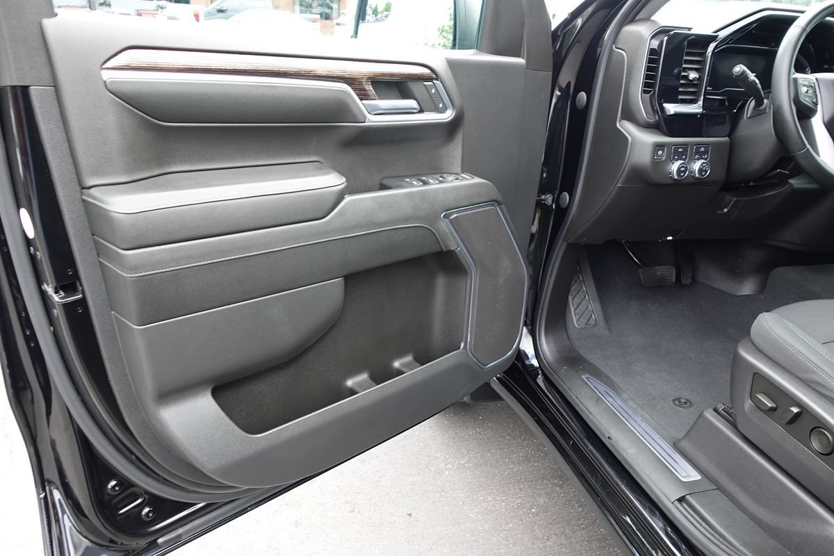 Used 2023 GMC Sierra 1500 Elevation AWD/4WD image 15