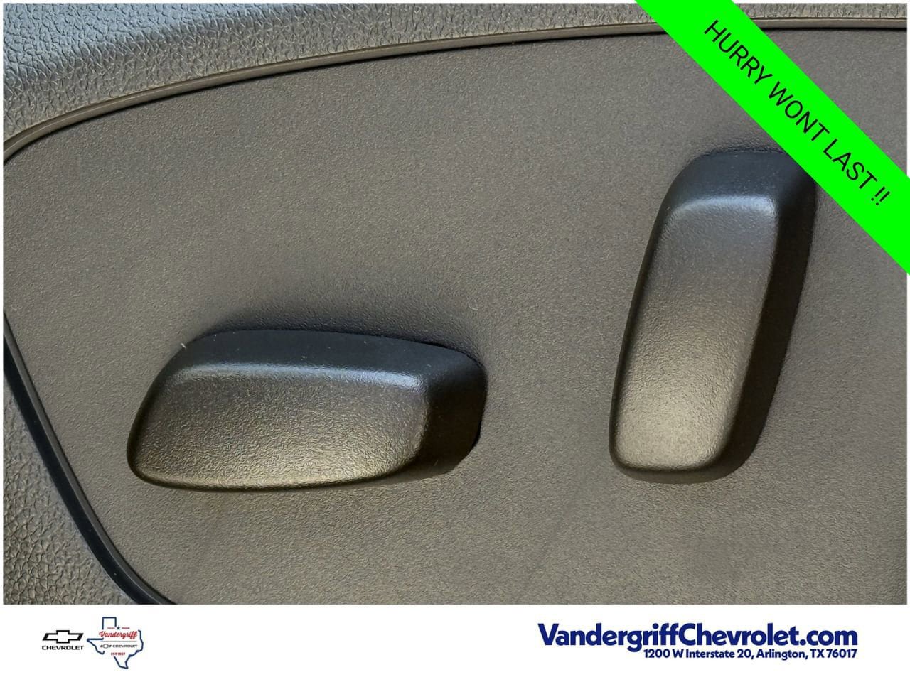 New 2026 Chevrolet Traverse Z71 w/ Enhanced Driving Package AWD/4WD image 17