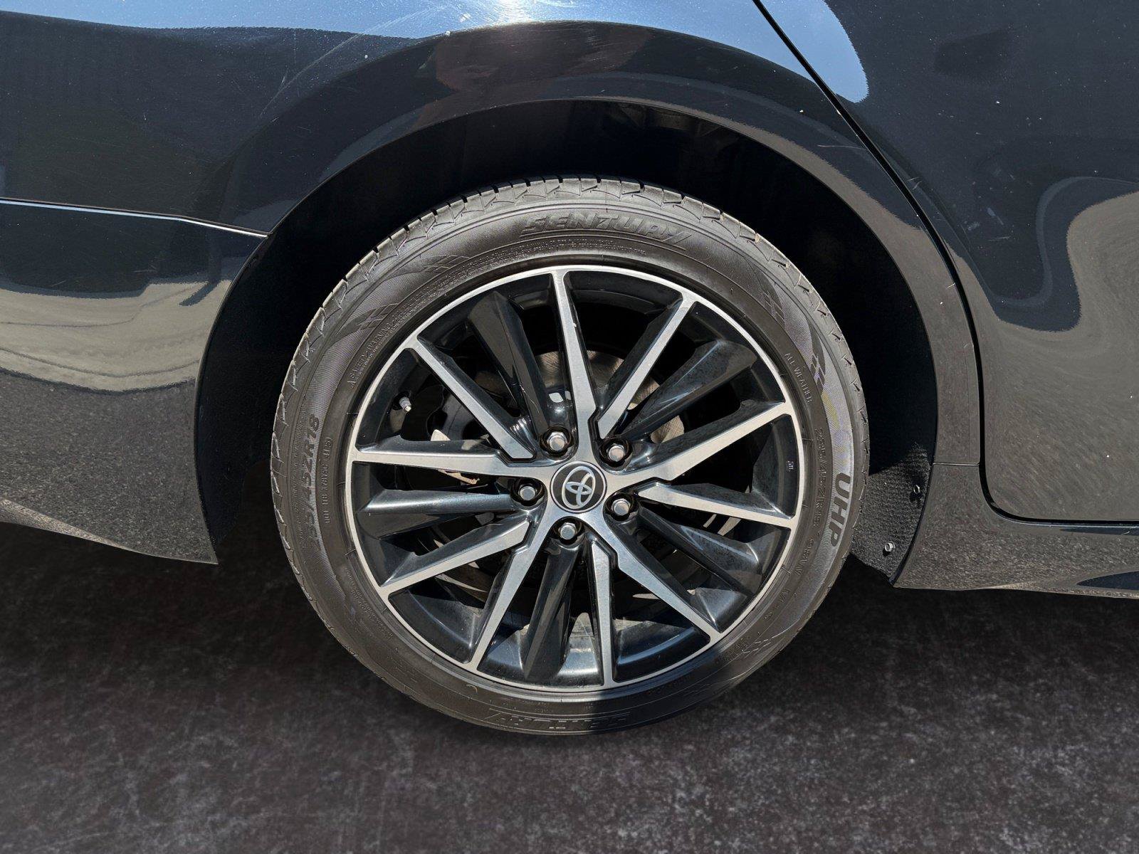 Used 2021 Toyota Camry SE FWD image 15