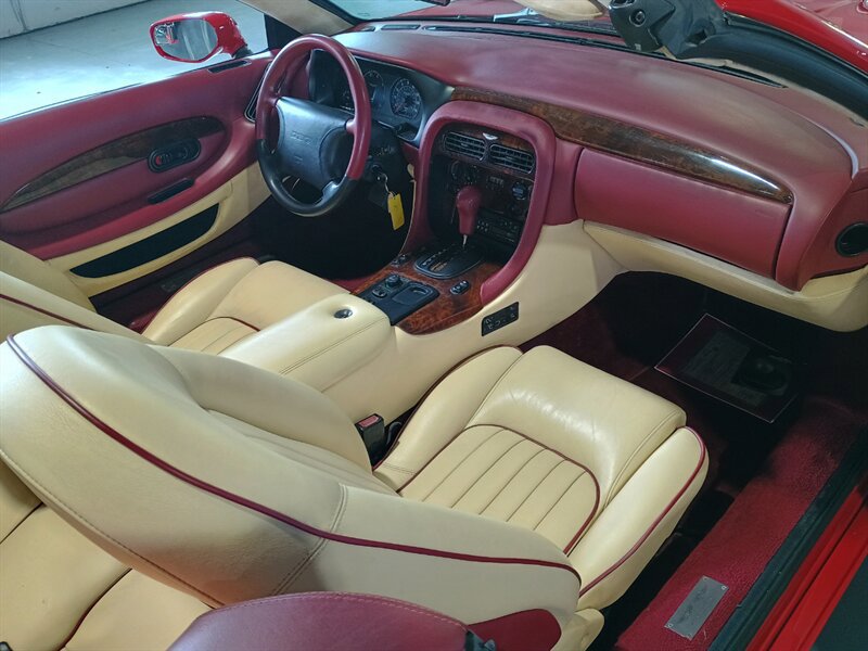 Used 1997 Aston Martin DB7 Volante RWD image 32