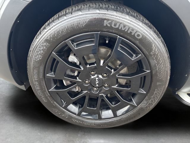 Used 2022 Kia Telluride EX w/ EX Premium Package image 9