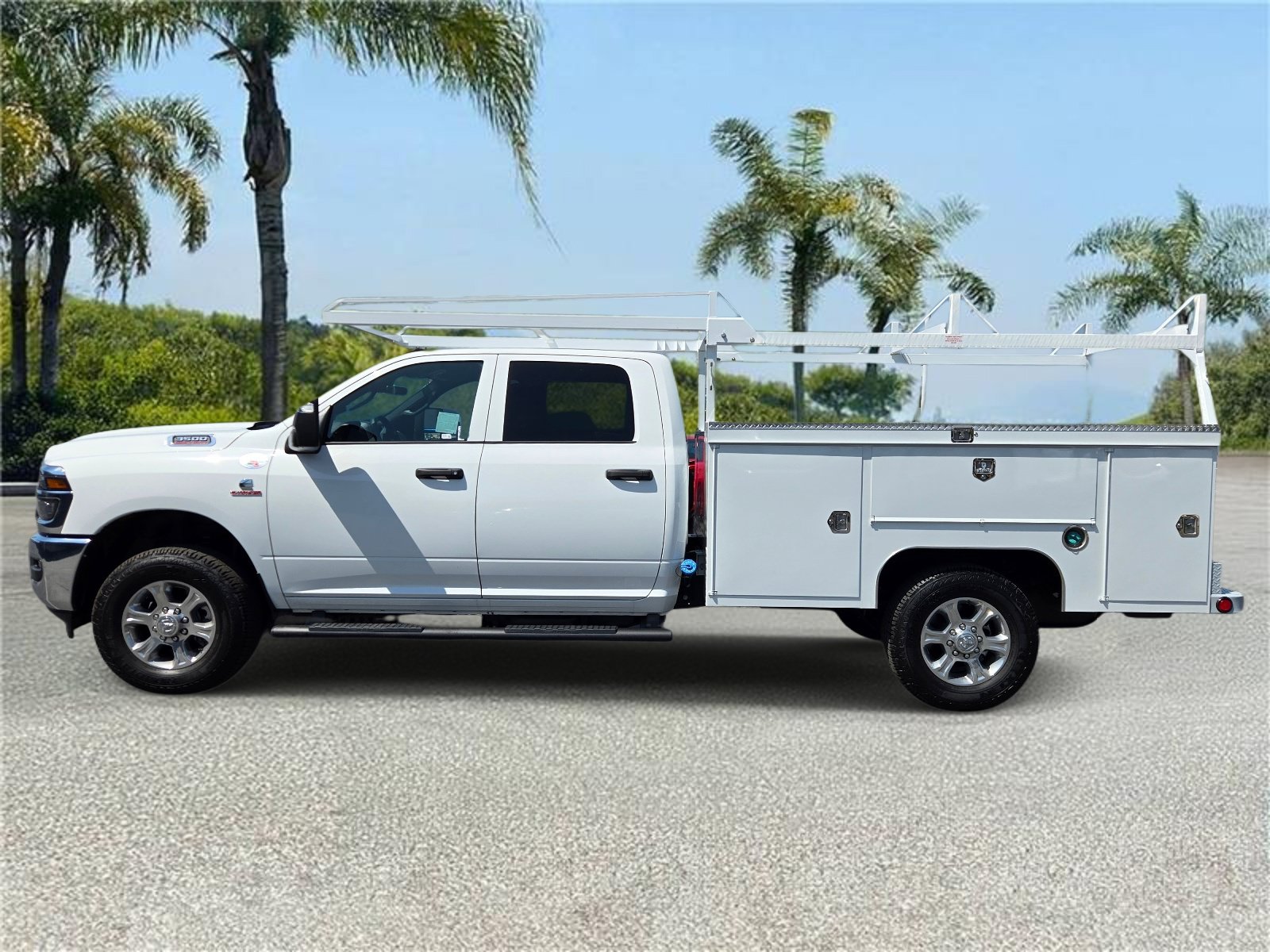 New 2026 RAM 3500 Tradesman w/ Chrome Appearance Group A AWD/4WD image 2