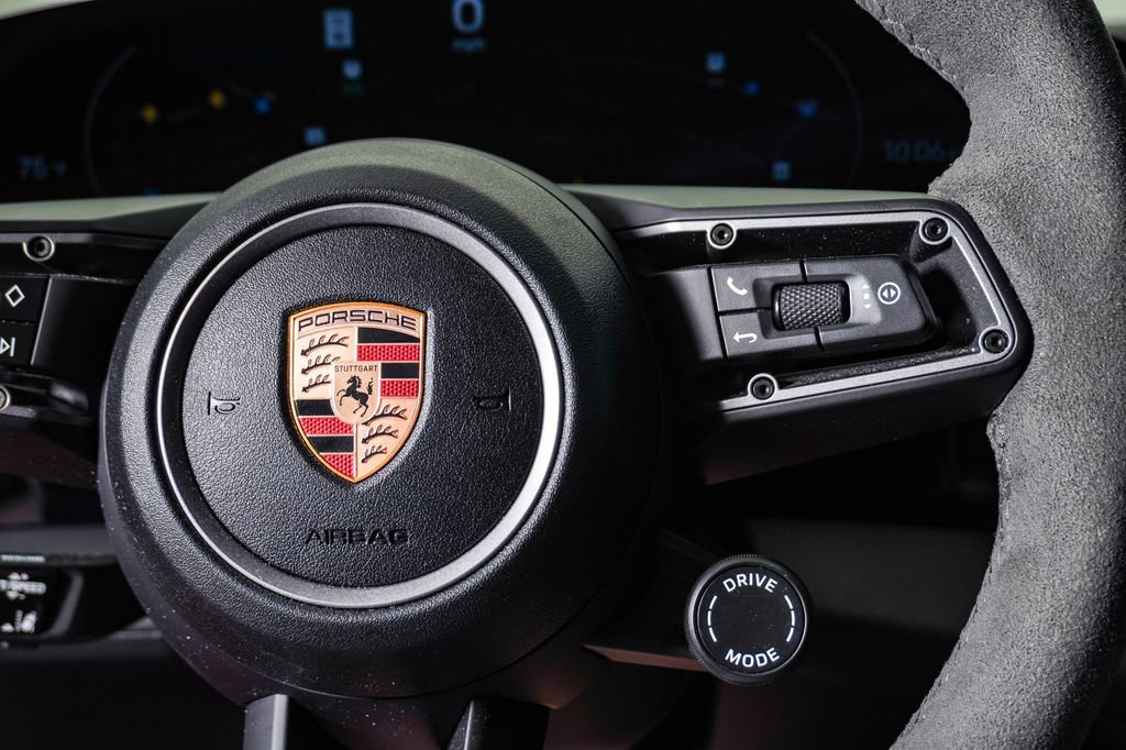Certified 2025 Porsche Taycan AWD/4WD image 19