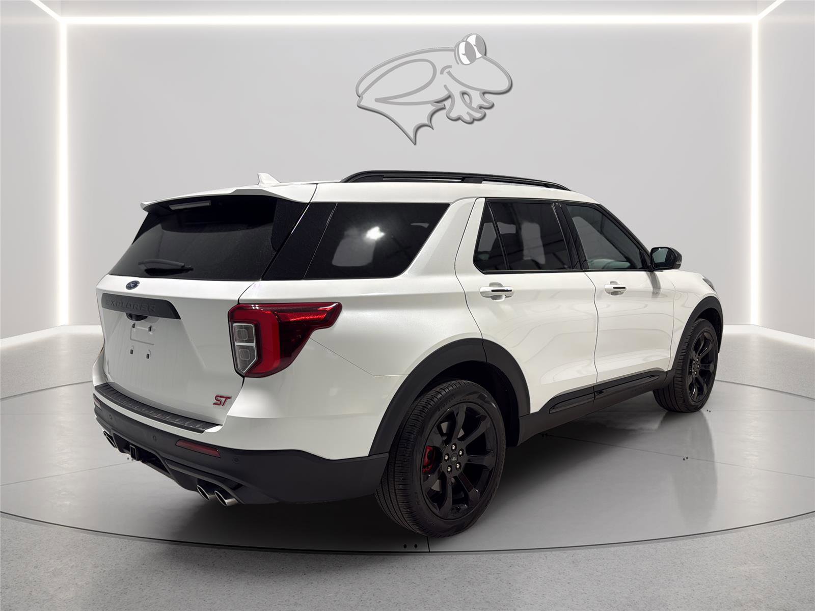 Certified 2023 Ford Explorer ST w/ Equipment Group 401A AWD/4WD image 6