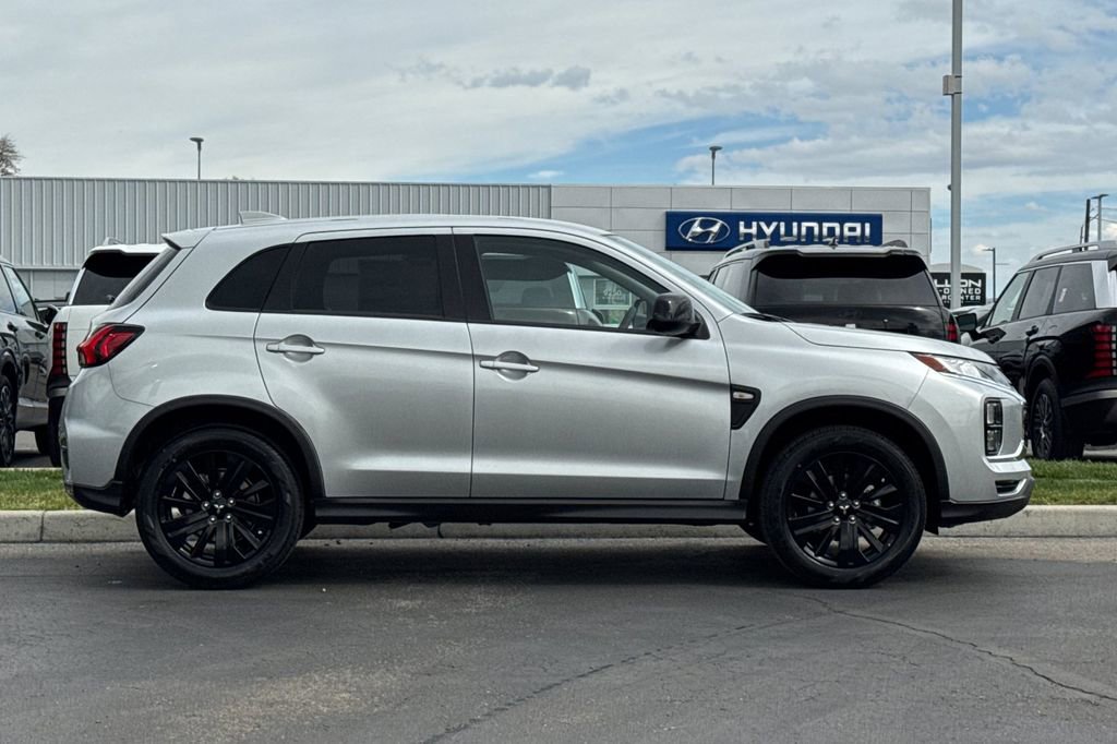 New 2026 Mitsubishi Outlander Sport LE AWD/4WD image 3