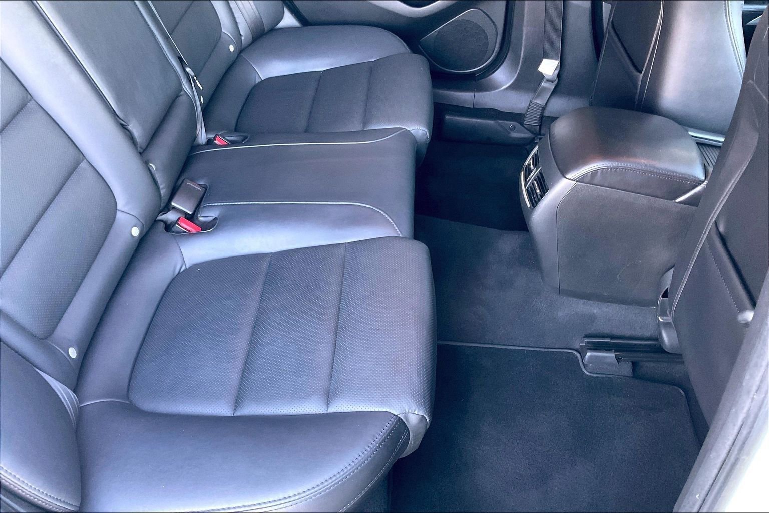 Used 2016 MAZDA MAZDA6 Touring image 18