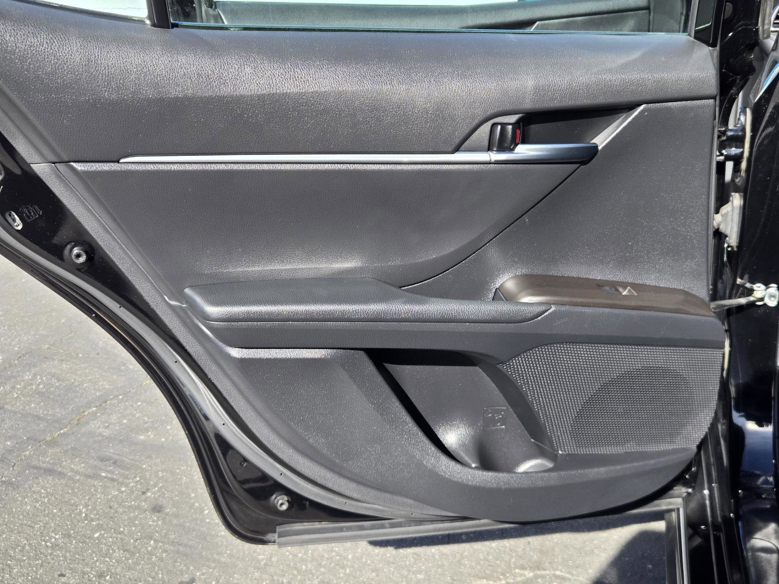Used 2023 Toyota Camry SE FWD image 24