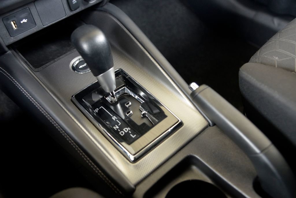 Used 2021 Mitsubishi Outlander Sport ES image 25