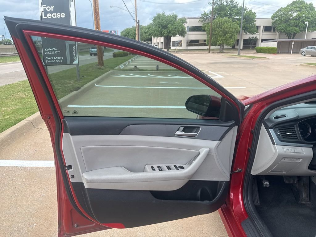 Used 2019 Hyundai Sonata SEL image 9