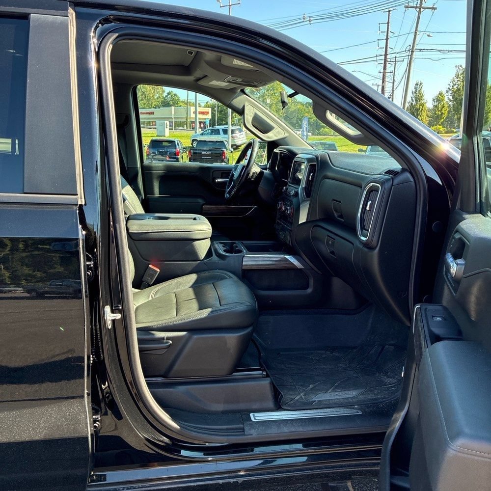 Used 2019 Chevrolet Silverado 1500 LT Trail Boss AWD/4WD image 6