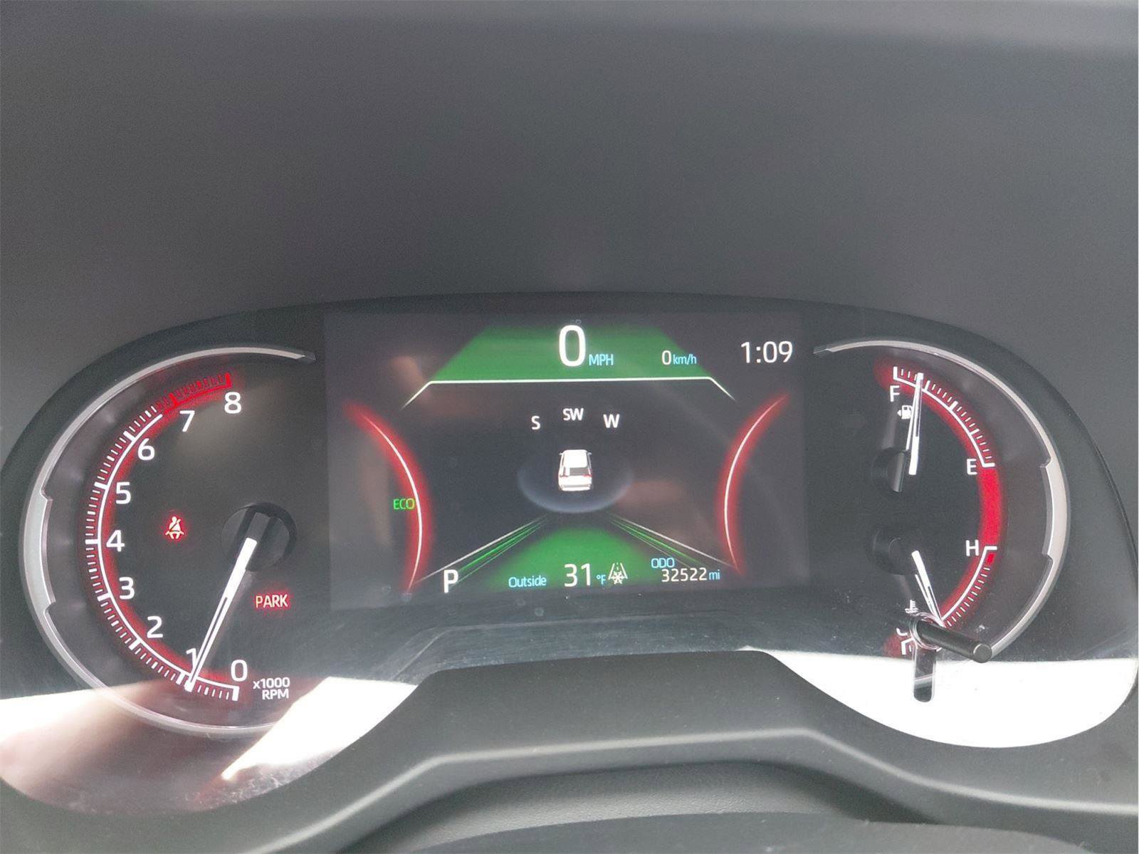 Used 2024 Toyota RAV4 LE image 31