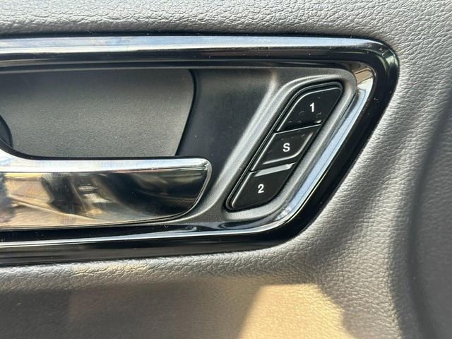 Used 2024 Dodge Durango GT image 17