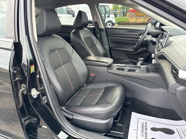 Used 2021 Nissan Altima 2.5 SR FWD image 24