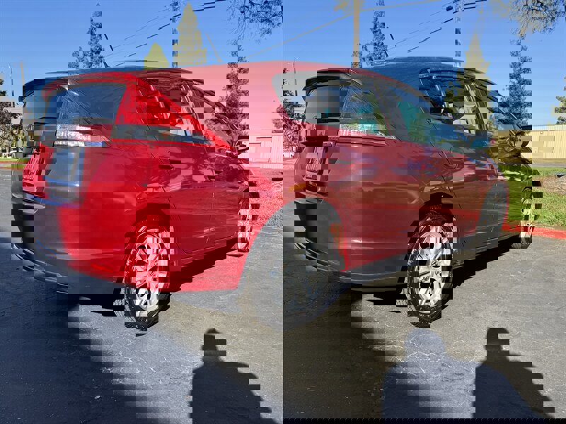 Used 2010 Honda Insight EX image 13