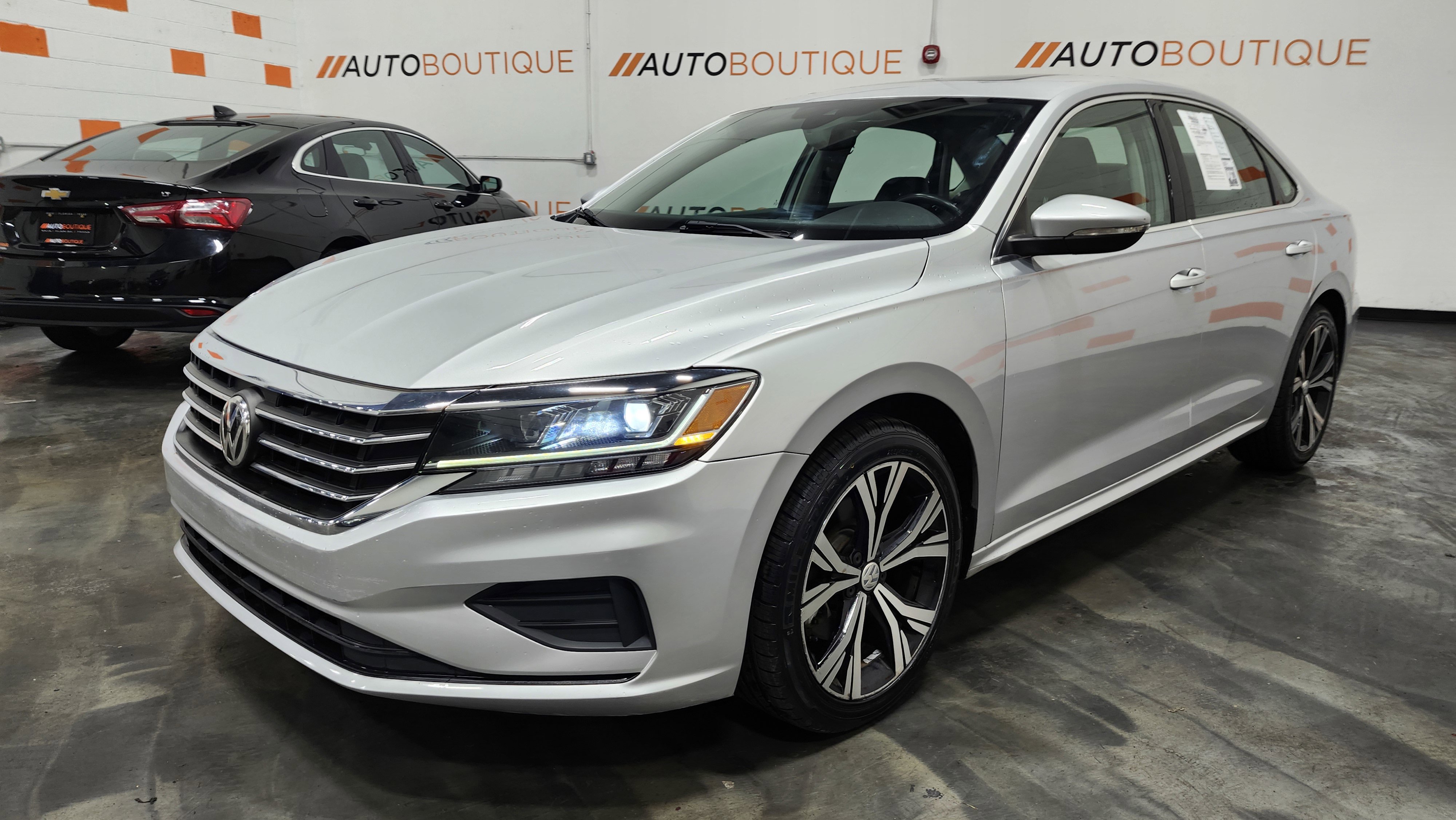 Used 2021 Volkswagen Passat 2.0T SE image 12