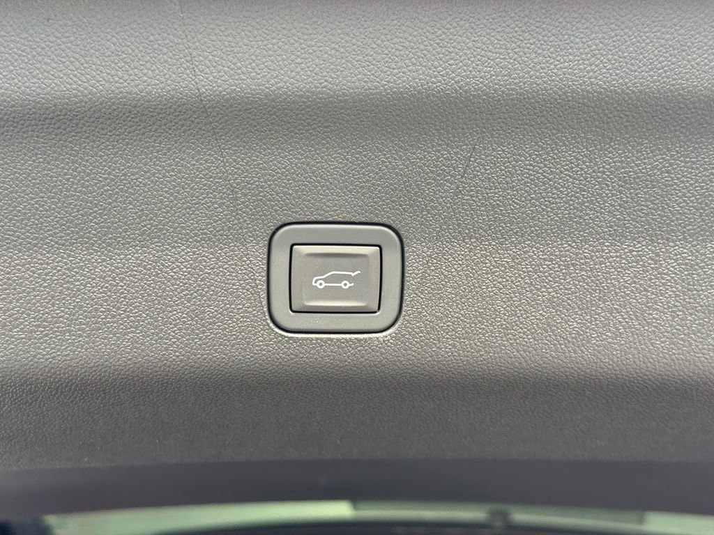 New 2026 GMC Yukon AT4 w/ AT4 Premium Plus Package image 26