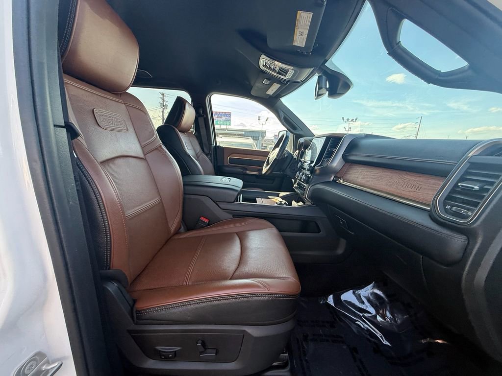 Used 2023 RAM 3500 Limited image 23