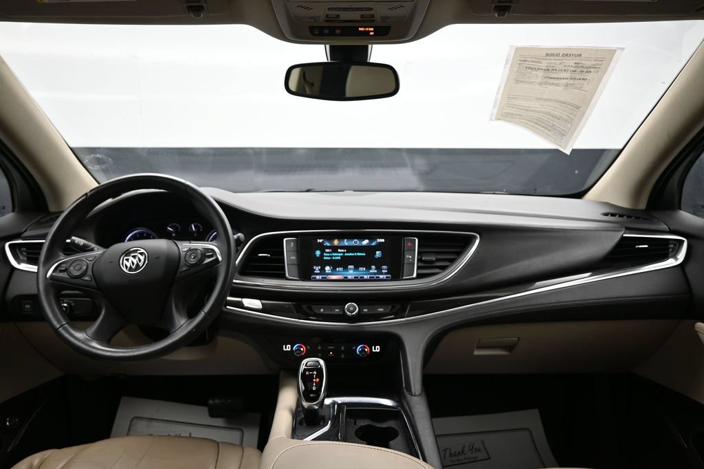 Used 2018 Buick Enclave Essence AWD/4WD image 13