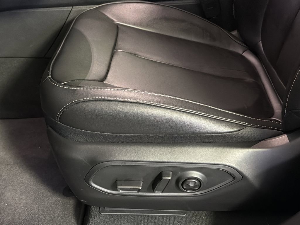 New 2025 Jeep Grand Cherokee Limited image 10