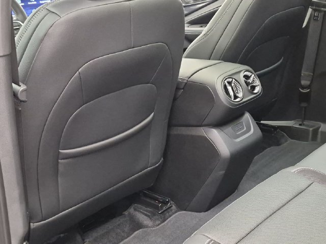 Used 2024 Chevrolet Blazer EV LT AWD/4WD image 22