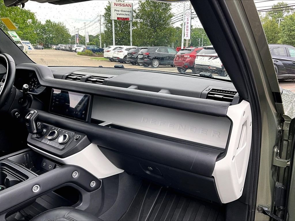 Used 2020 Land Rover Defender 110 S AWD/4WD image 13