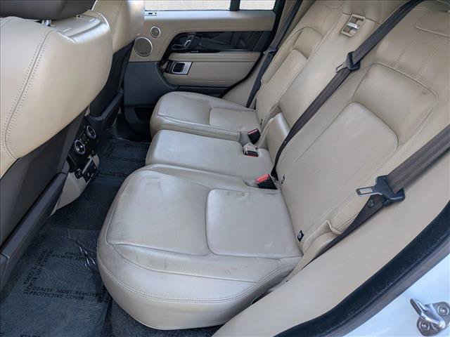 Used 2020 Land Rover Range Rover HSE image 26