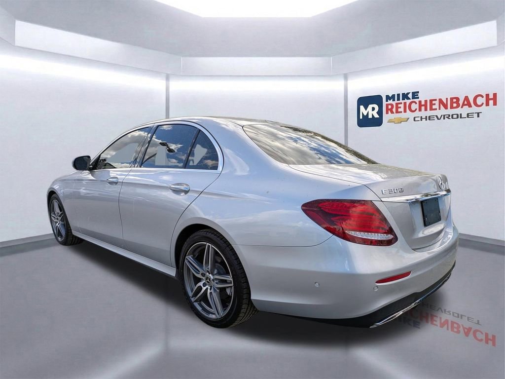 Used 2017 Mercedes-Benz E 300 image 5