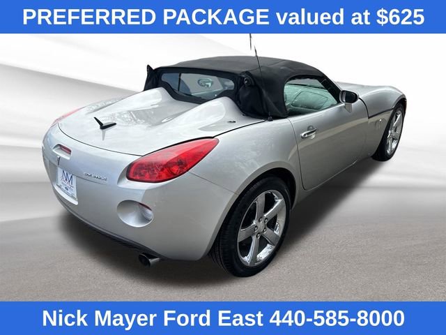 Used 2007 Pontiac Solstice Convertible w/ Premium Package RWD image 7