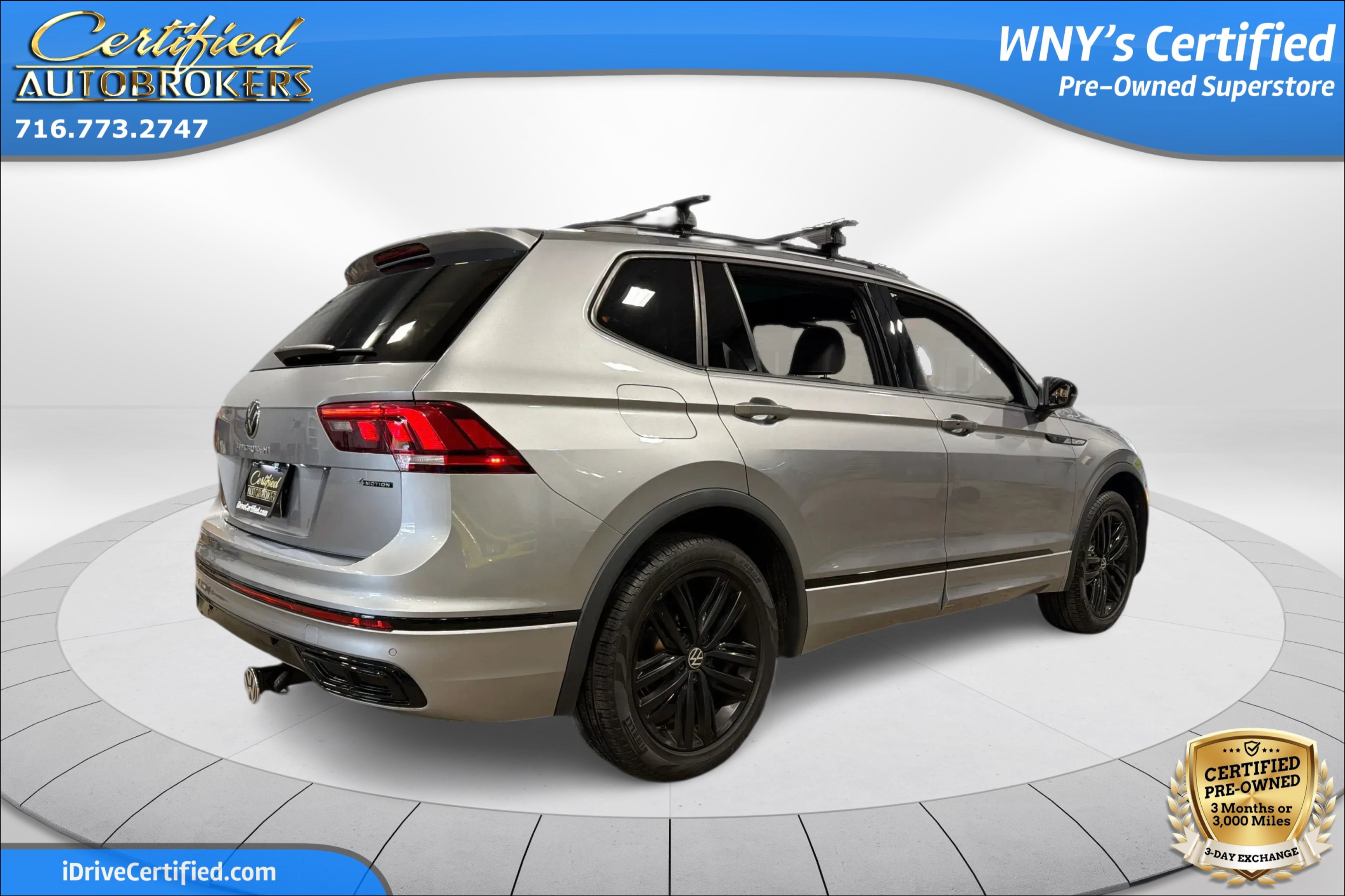 Used 2022 Volkswagen Tiguan SE R-Line AWD/4WD image 6