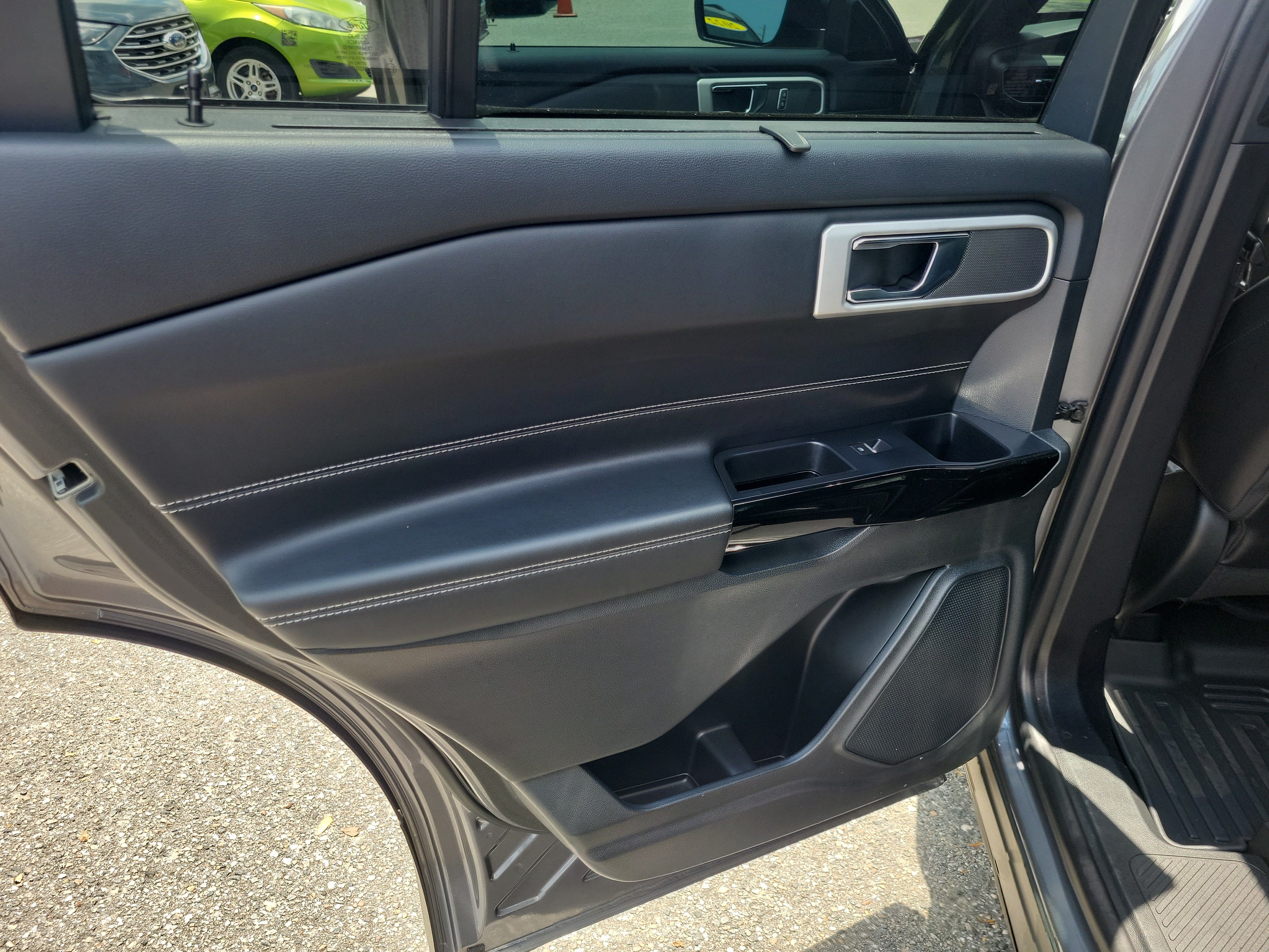 Used 2022 Ford Explorer ST w/ ST Street Pack RWD image 13