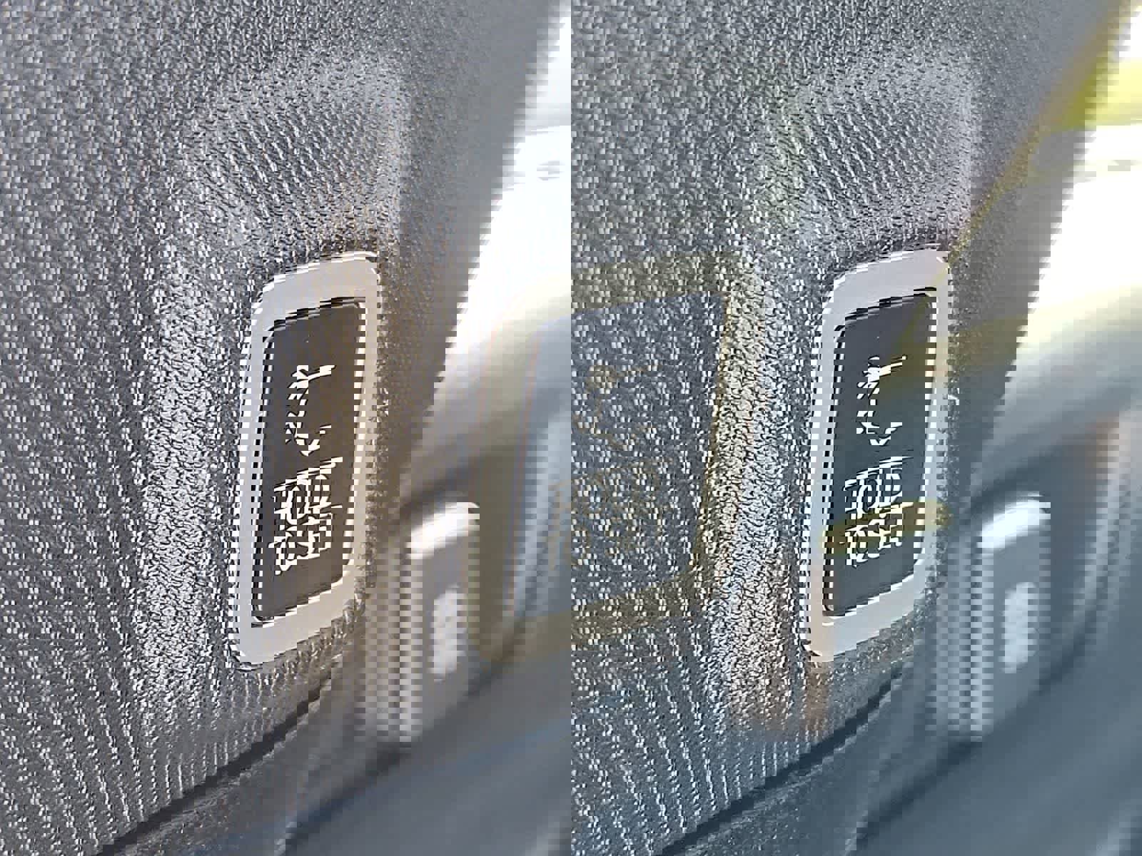 Used 2023 Jeep Grand Cherokee Altitude image 29