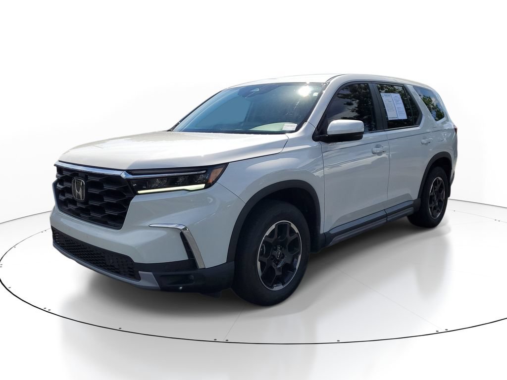Certified 2025 Honda Pilot EX-L image 3