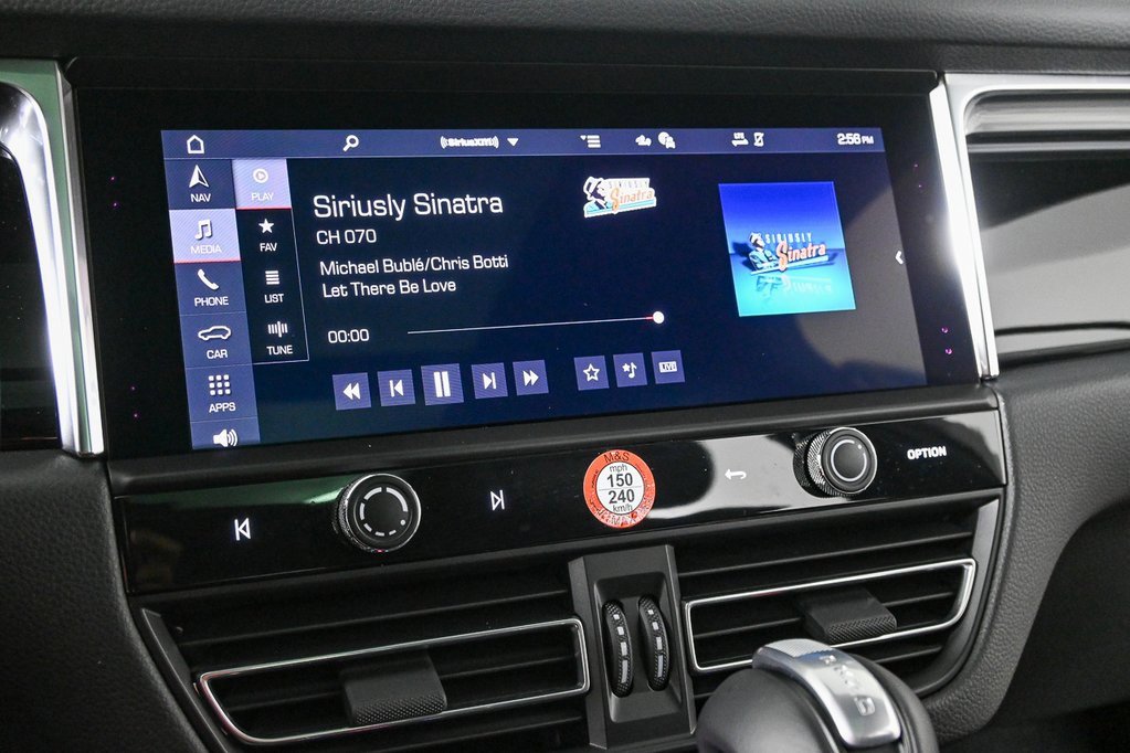 Used 2025 Porsche Macan image 16