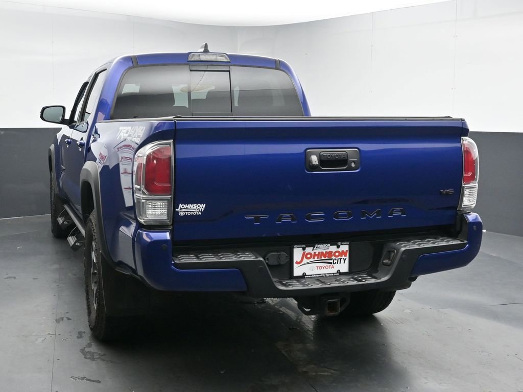 Used 2023 Toyota Tacoma TRD Off-Road w/ Technology Package image 6