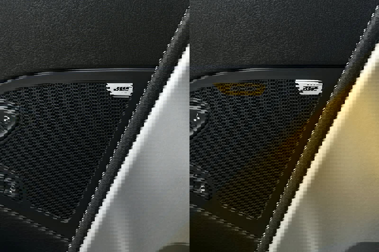 Used 2016 Chevrolet Corvette Stingray Coupe w/ 2LT Preferred Equipment Group image 19