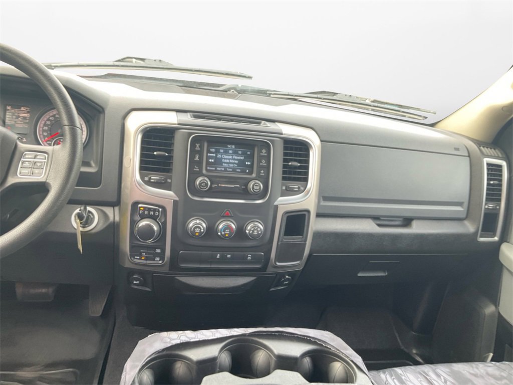 Used 2019 RAM 1500 Classic Warlock image 10