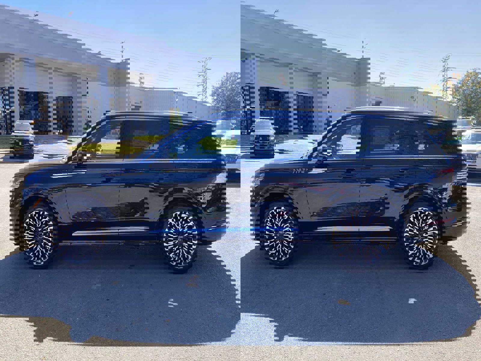 New 2025 Lincoln Aviator Black Label image 8
