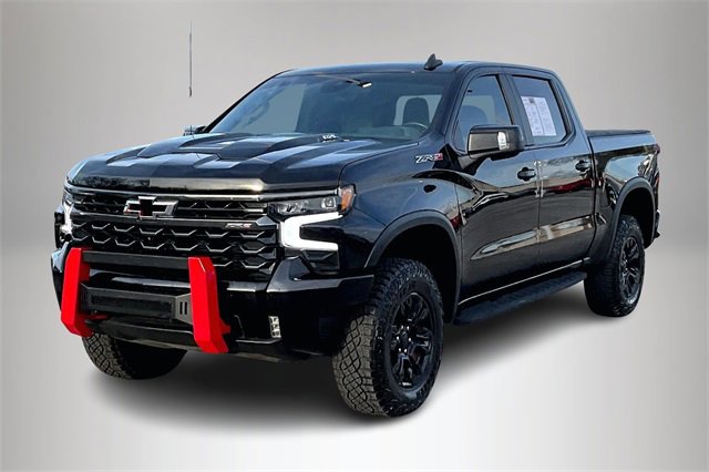 Used 2023 Chevrolet Silverado 1500 ZR2 w/ Technology Package image 2