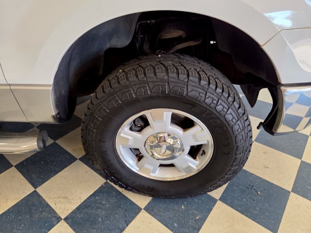 Used 2010 Ford F150 XLT AWD/4WD image 11