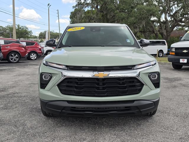 Used 2025 Chevrolet TrailBlazer LS w/ LS Convenience Package FWD image 8