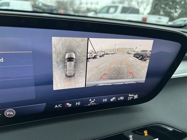 Certified 2025 Buick Enclave Preferred image 28