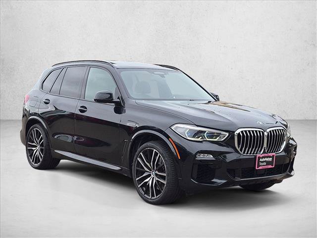 Used 2019 BMW X5 xDrive50i w/ M Sport Package AWD/4WD image 3