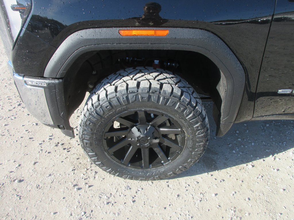 New 2026 GMC Sierra 2500 SLE w/ SLE Value Package; image 13