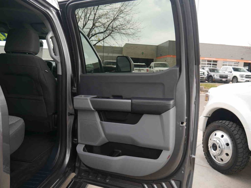 Used 2026 Ford F350 XLT image 28