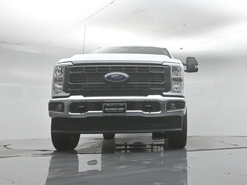New 2026 Ford F350 XL w/ XL Driver Assist Package AWD/4WD image 43