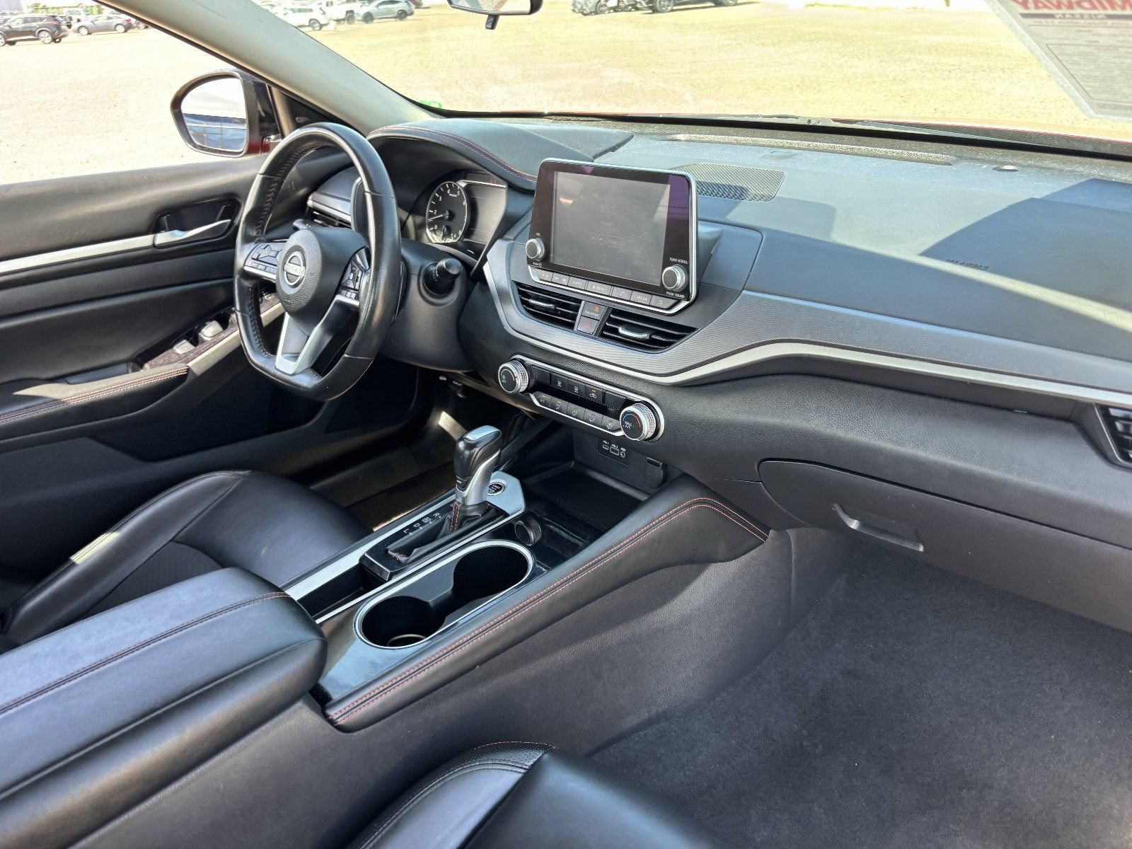Used 2024 Nissan Altima 2.5 SR FWD image 13