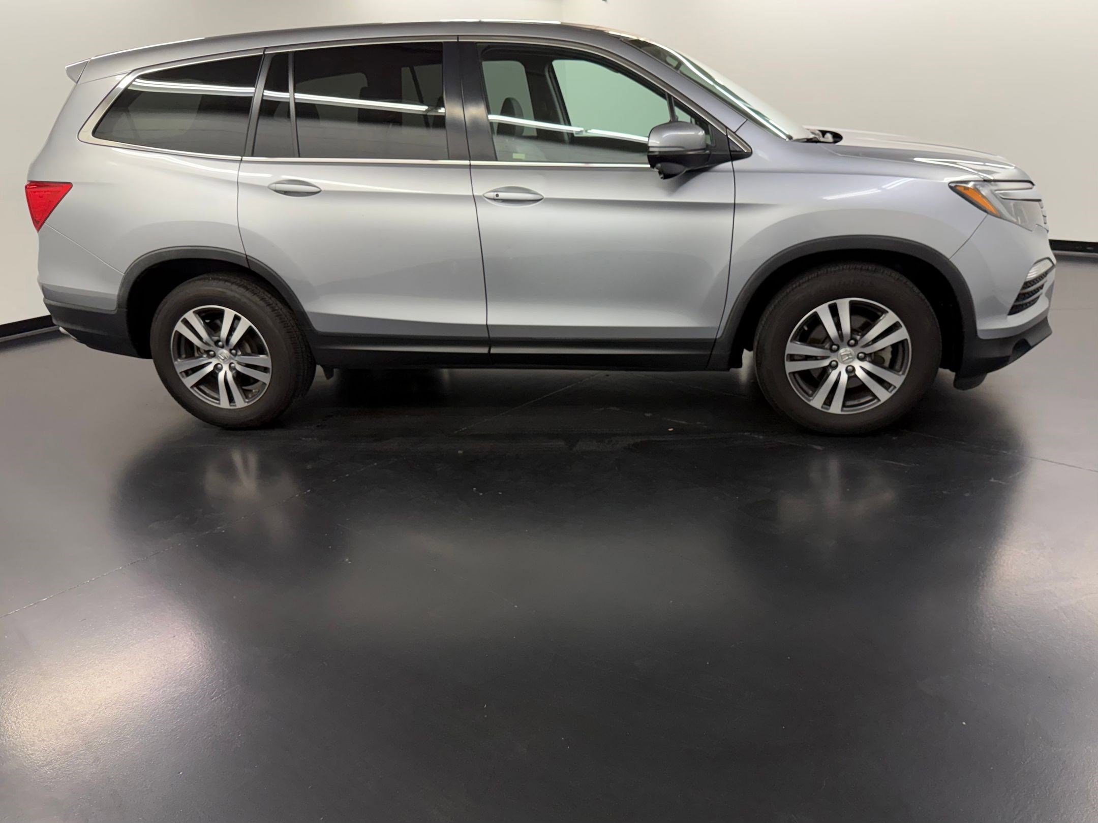 Used 2016 Honda Pilot EX-L image 8