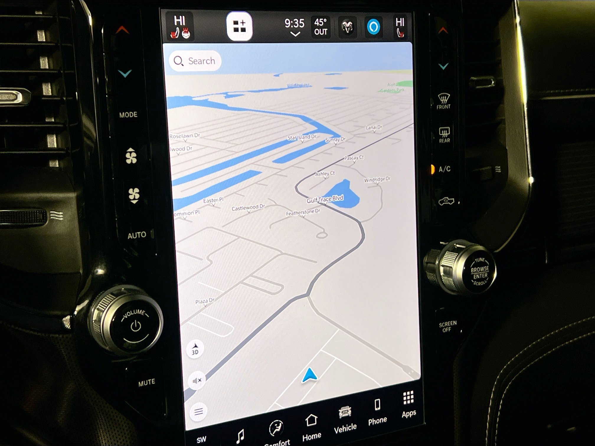 Used 2024 RAM 1500 Limited w/ Body Color Bumper Group image 28